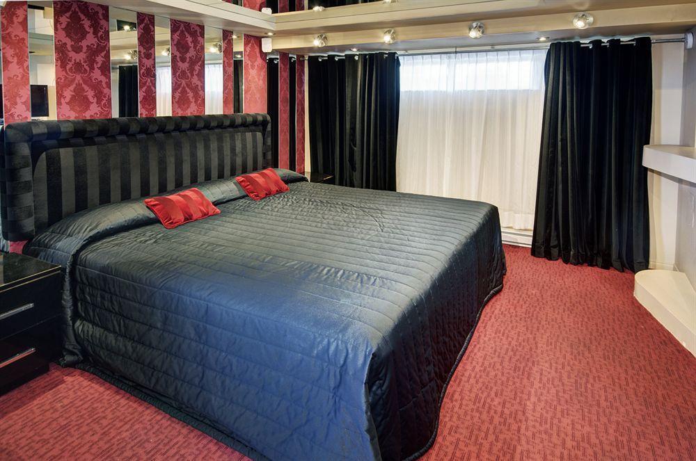Motel Labarre 롱게일 외부 사진