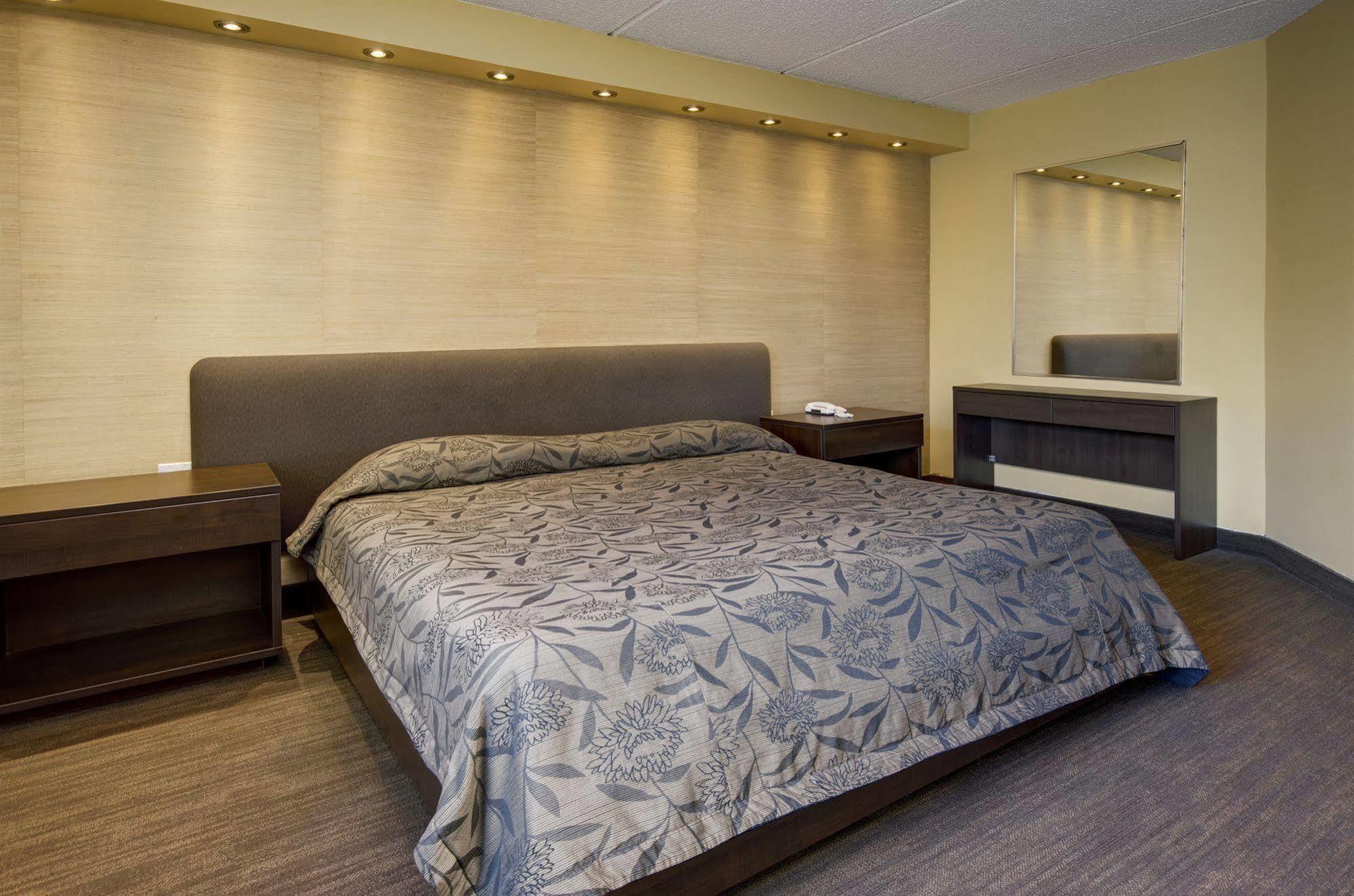 Motel Labarre 롱게일 외부 사진